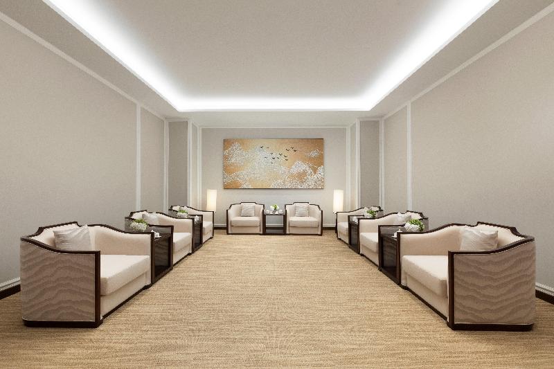 Crowne Plaza Xiangyang Fuchun Lakeside by IHG image