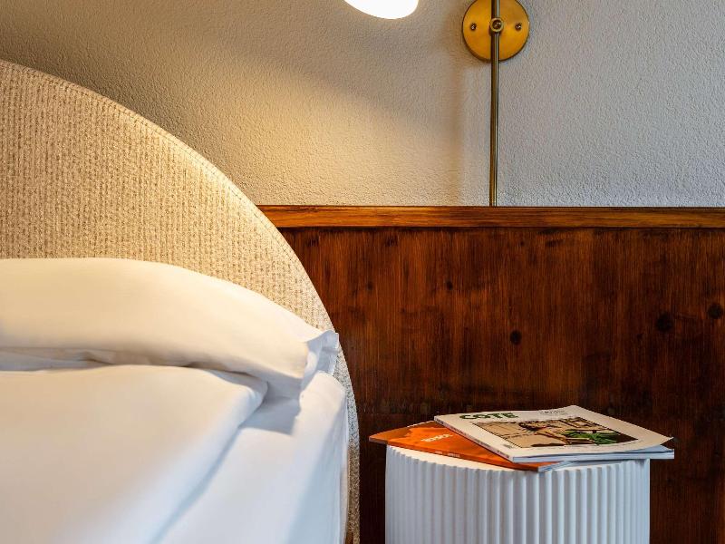 Hotel Aeschi Interlaken - Handwritten Collection image