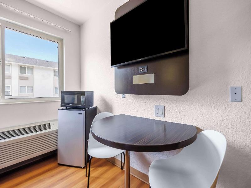 Studio 6 Seattle, WA – Sea-Tac Airport South image
