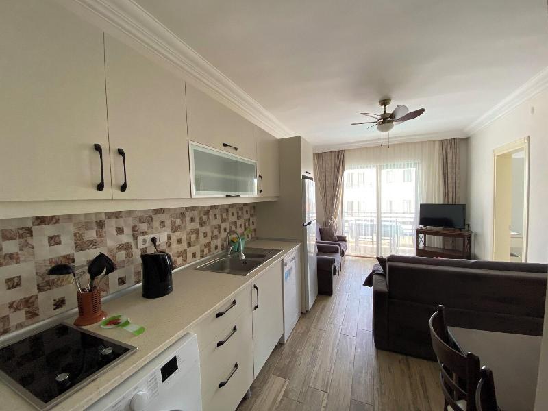 Diplomat Suites image