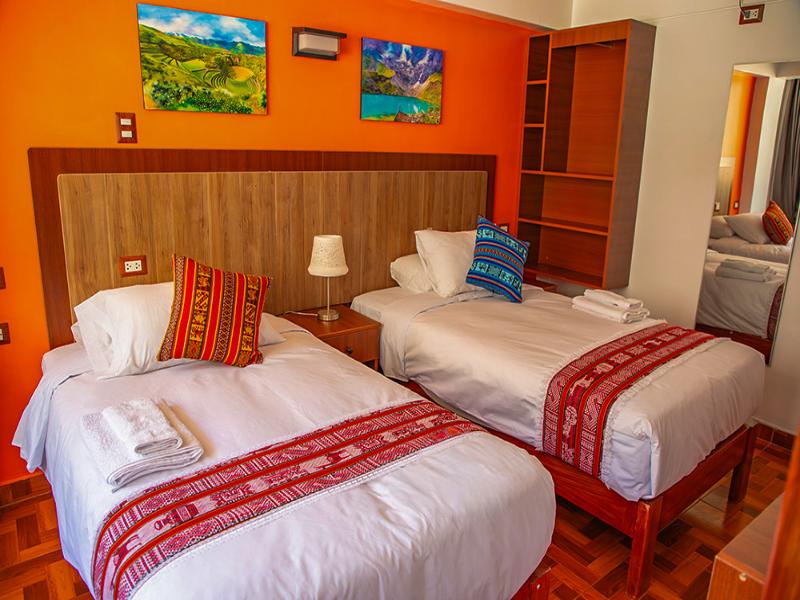 Cocatambo image