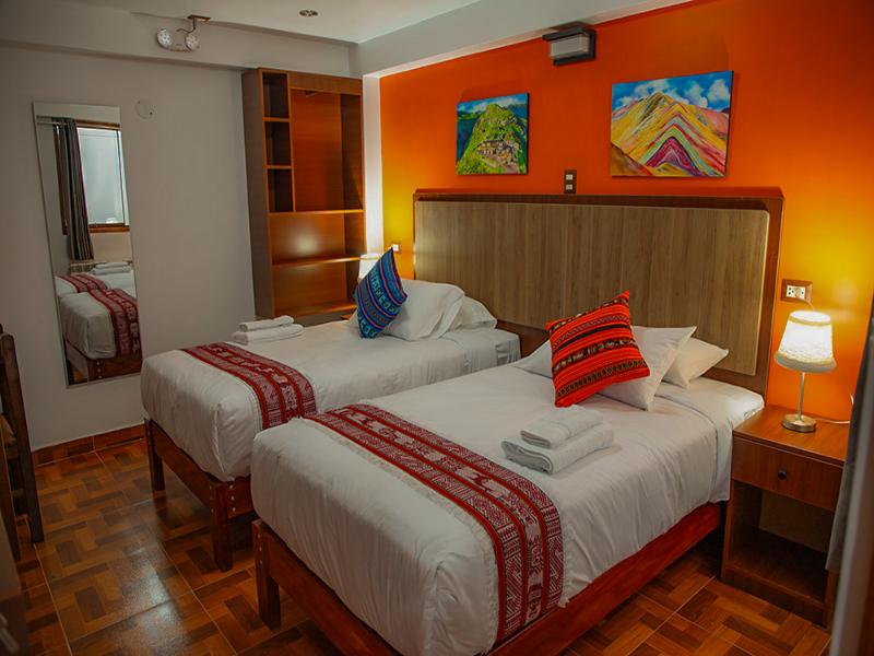 Cocatambo image