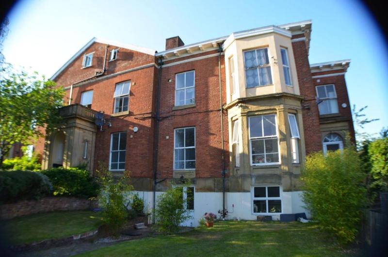 Queens Guest House Manchester