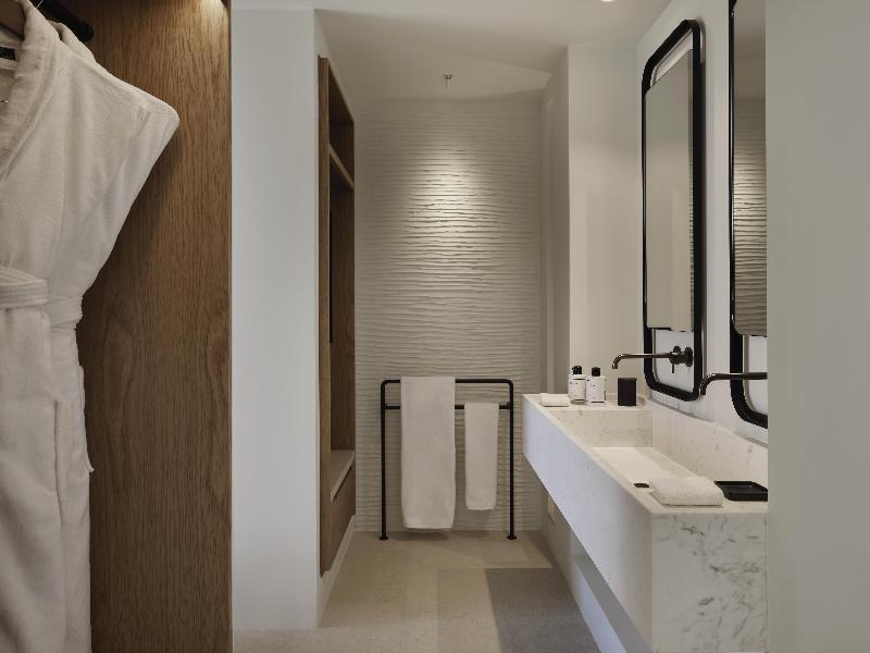 Parian Chronicle Hotel Paros Dest By Hyatt image