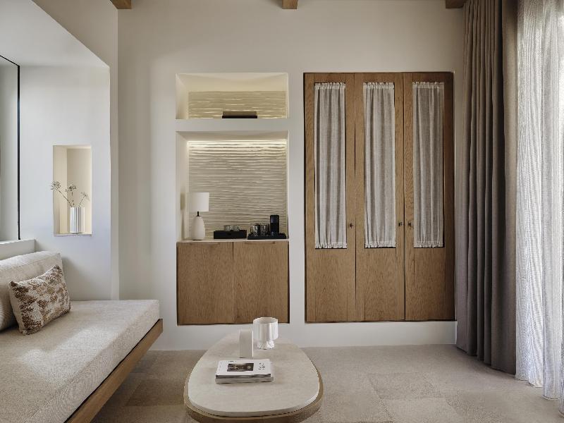 Parian Chronicle Hotel Paros Dest By Hyatt image