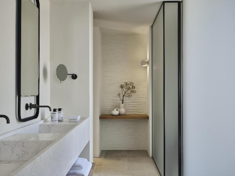 Parian Chronicle Hotel Paros Dest By Hyatt image
