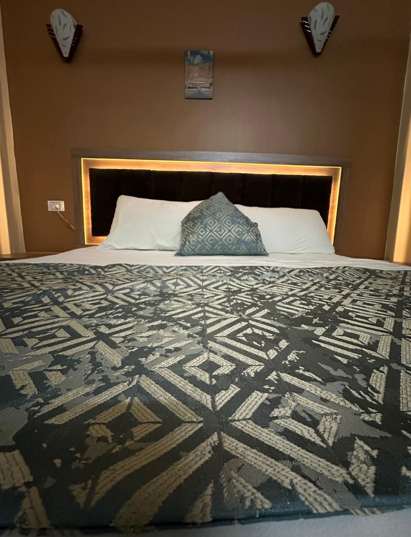 Luxe Nest image
