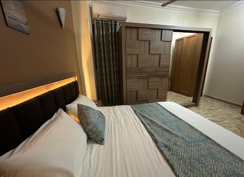 Luxe Nest image