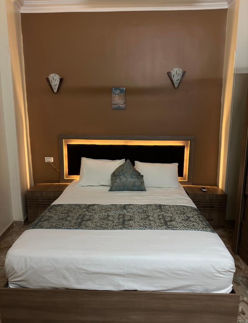 Luxe Nest image