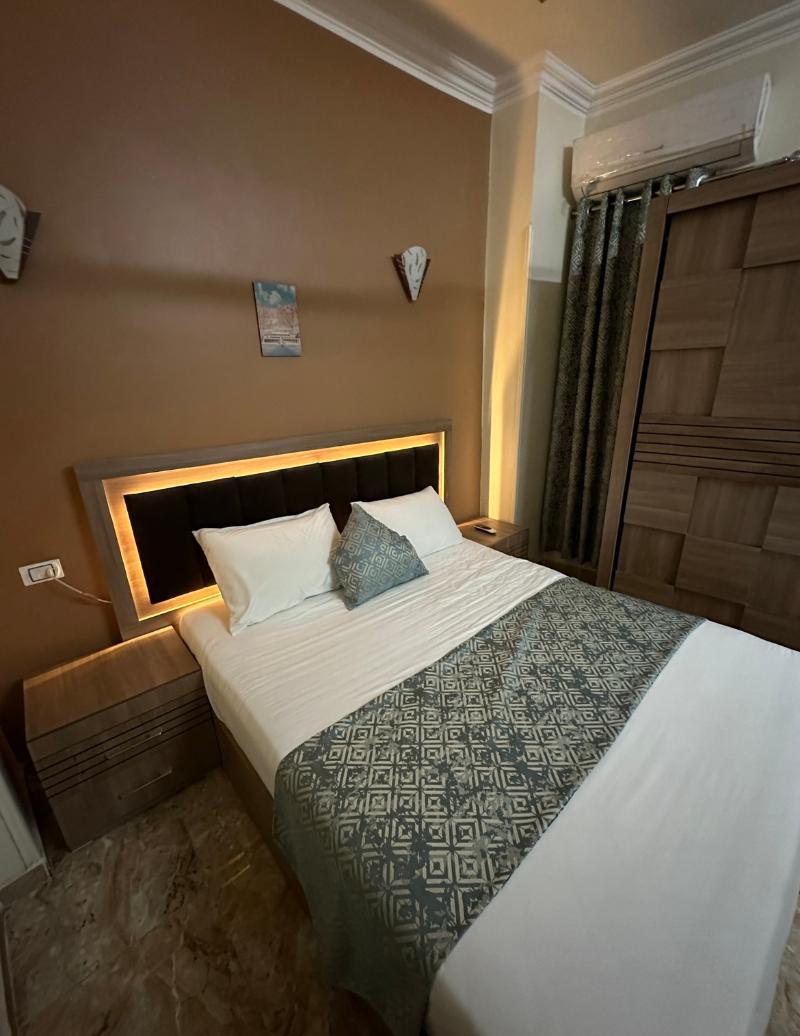 Luxe Nest image
