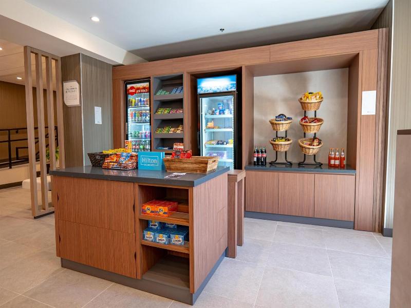 Hilton Garden Inn Clackamas Portland image