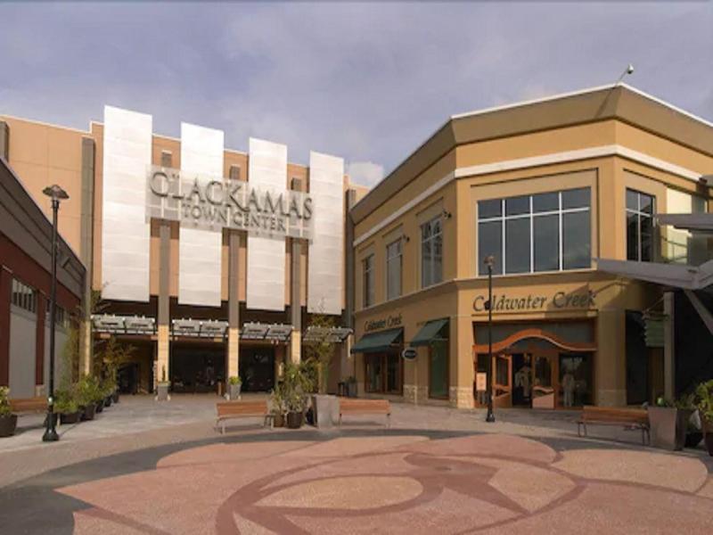 Hilton Garden Inn Clackamas Portland image