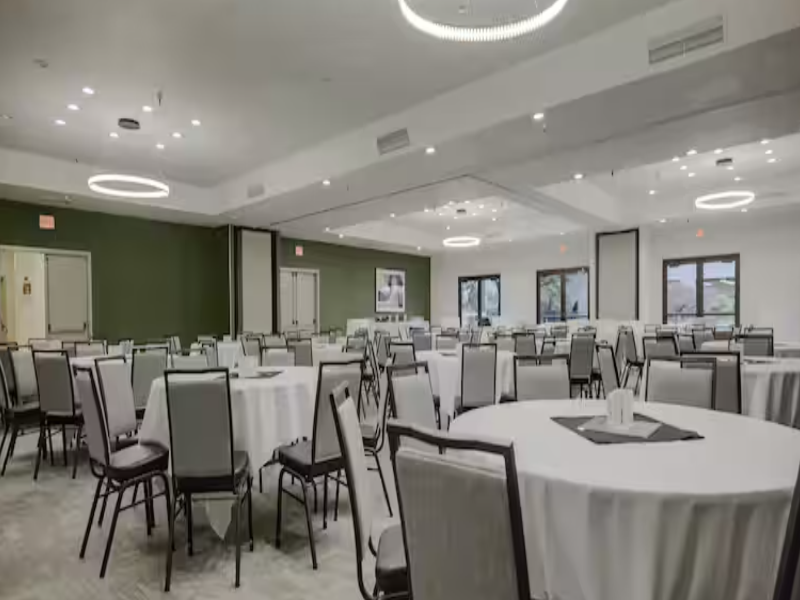 Hilton Garden Inn Clackamas Portland image