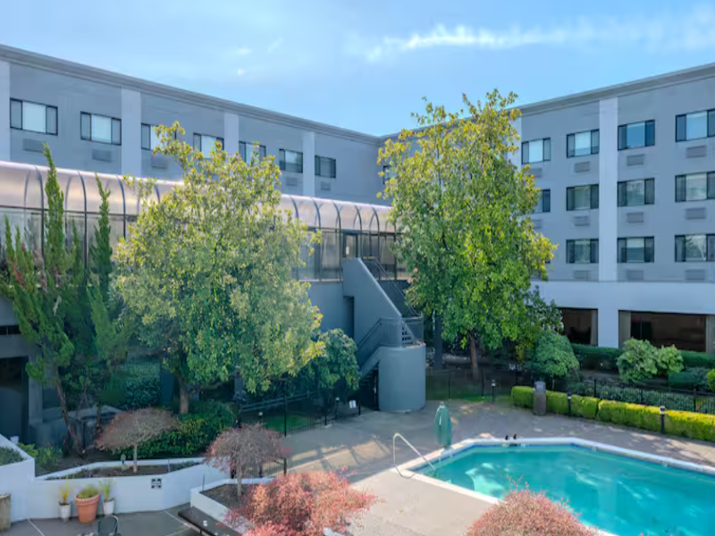 Hilton Garden Inn Clackamas Portland image