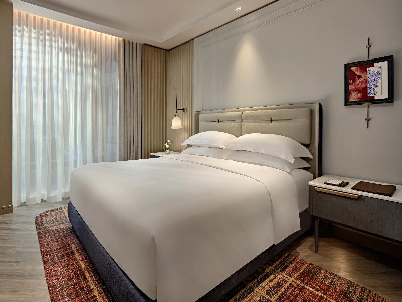 Fairmont Hanoi image