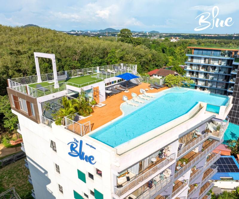The Blue Hotel image