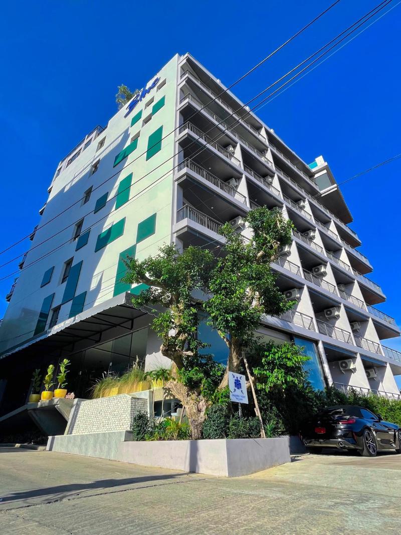 The Blue Hotel image
