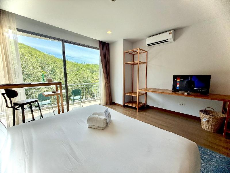 The Blue Hotel image