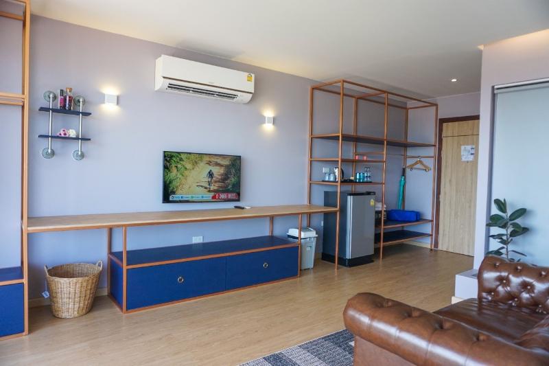 The Blue Hotel image