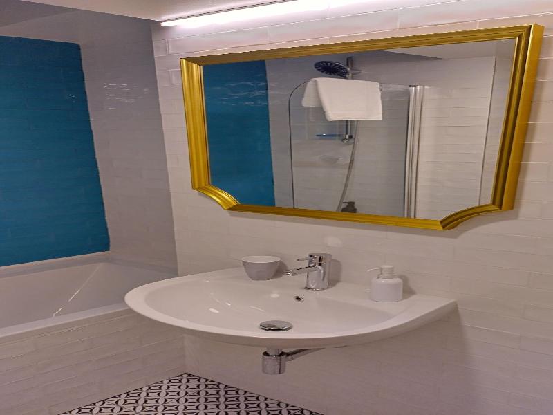 Hotel S42 image