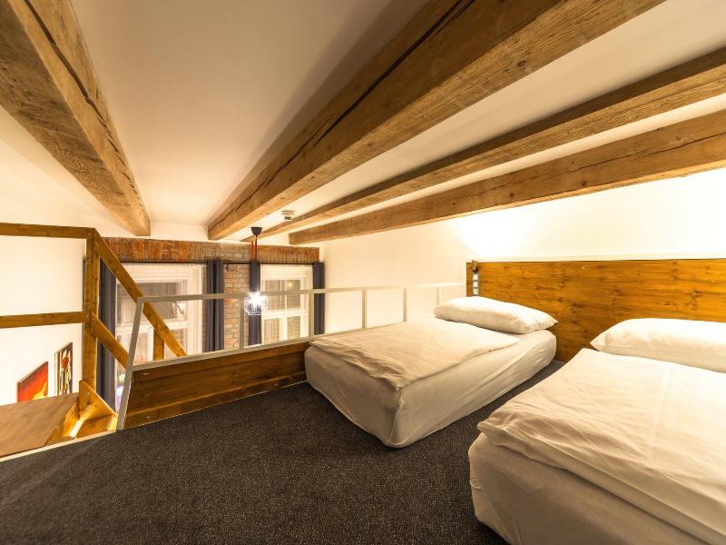 Hotel S42 image