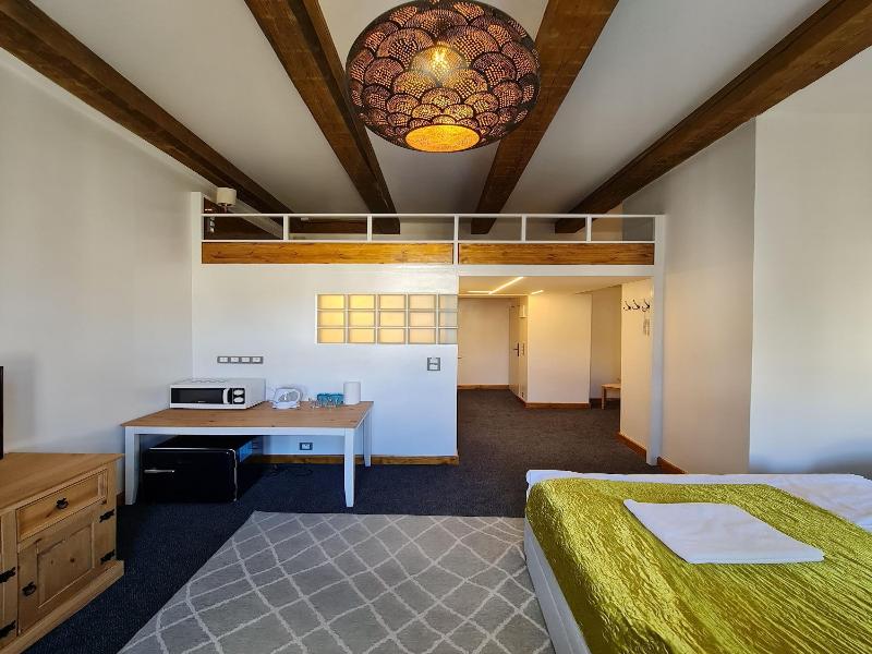 Hotel S42 image