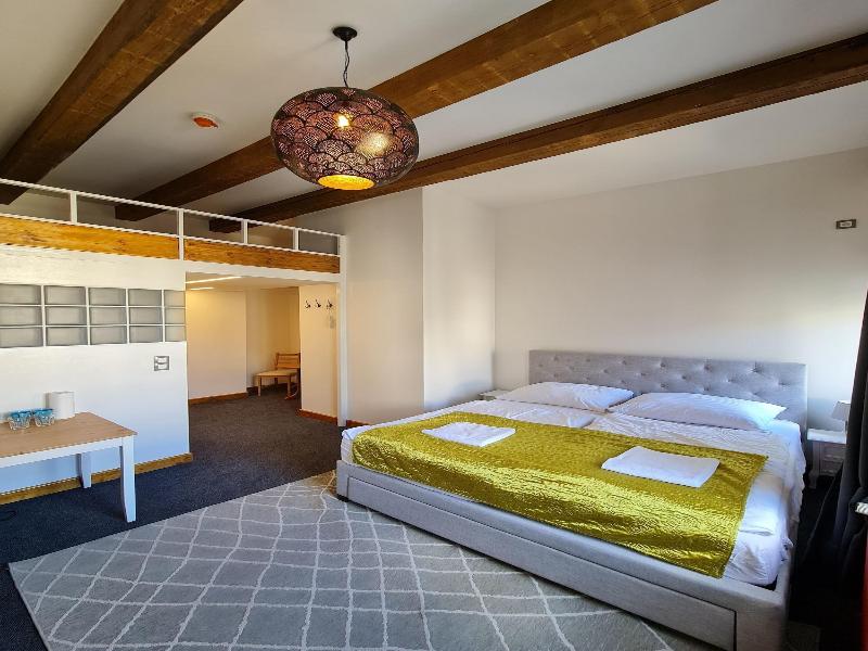 Hotel S42 image