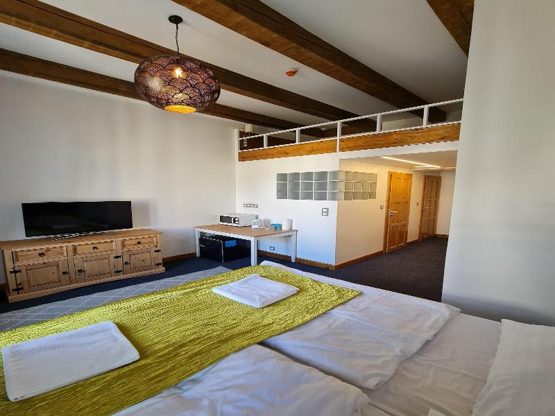 Hotel S42 image