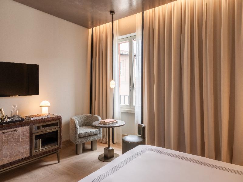 Thompson Rome, By Hyatt image