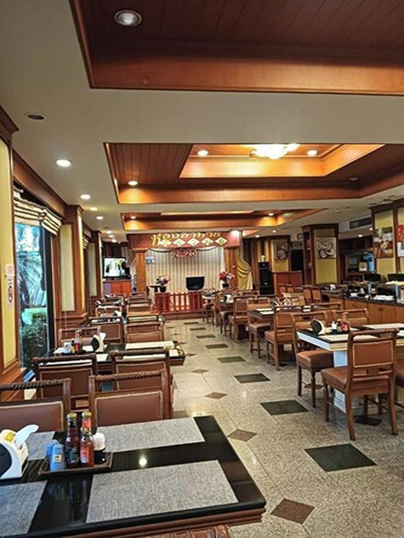 Taksila Hotel image