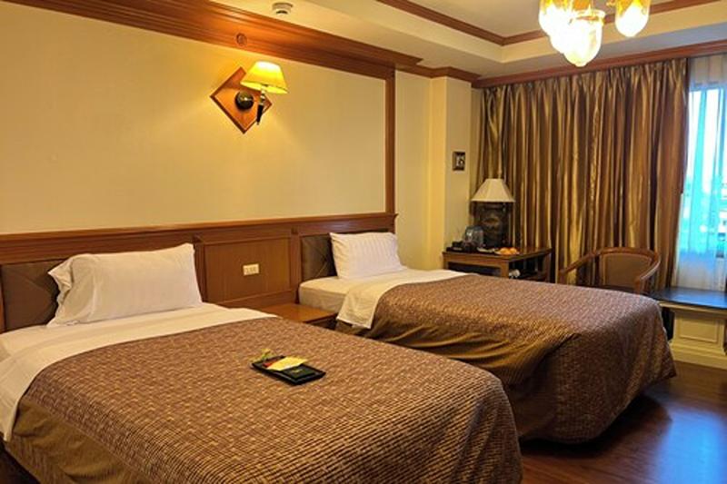 Taksila Hotel image