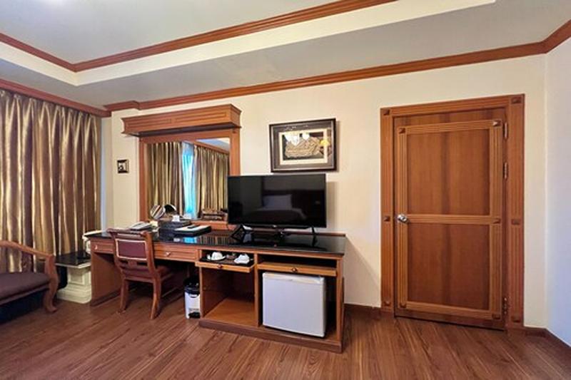 Taksila Hotel image
