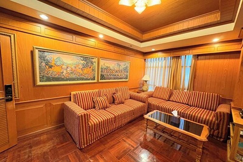 Taksila Hotel image