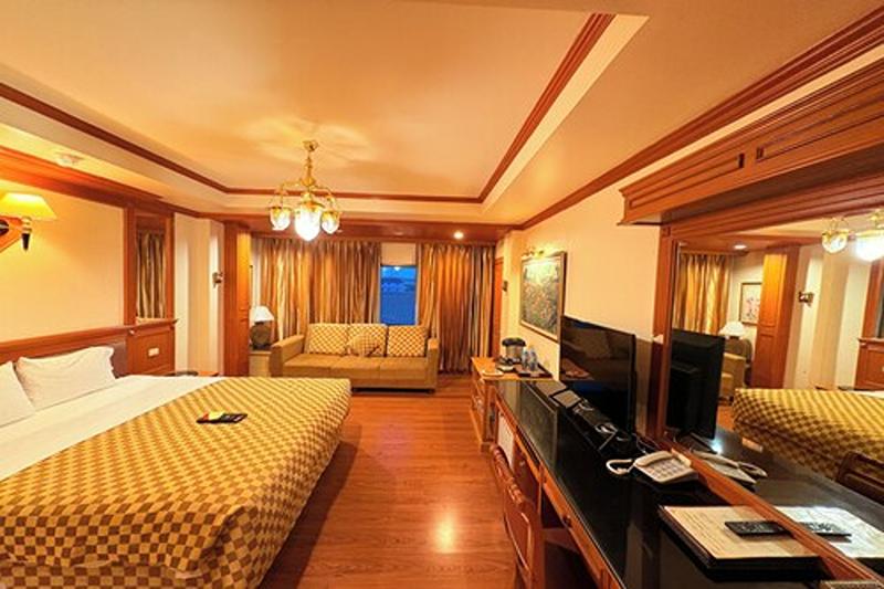 Taksila Hotel image