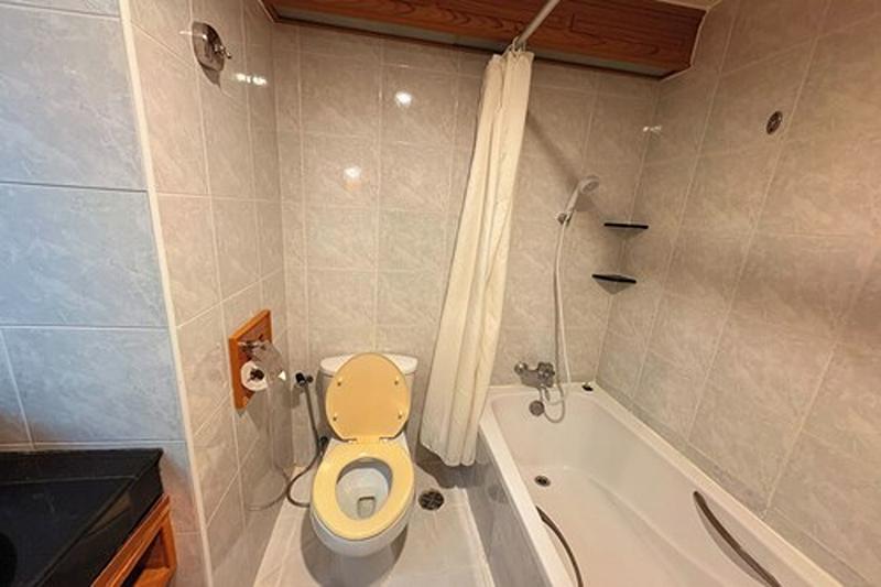 Taksila Hotel image