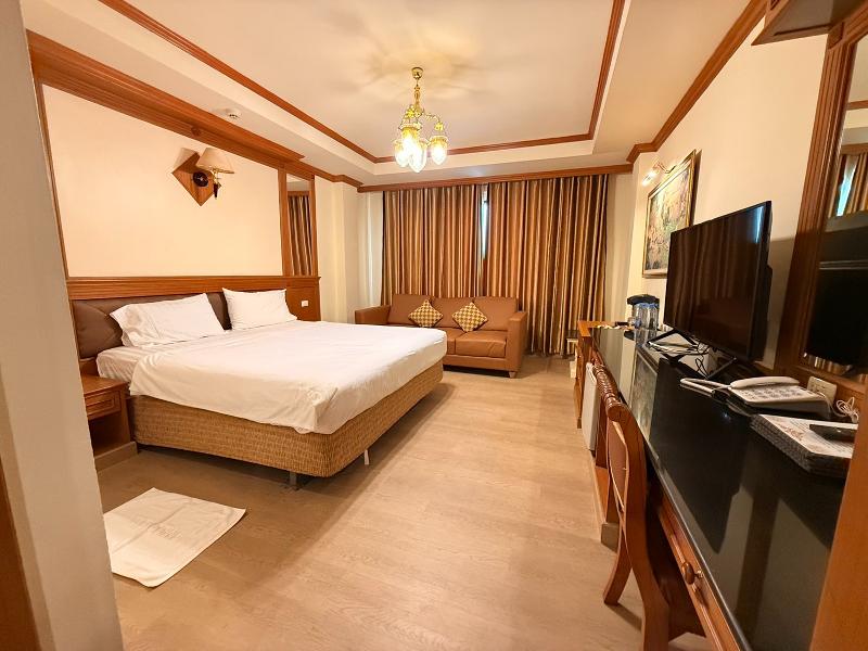 Taksila Hotel image
