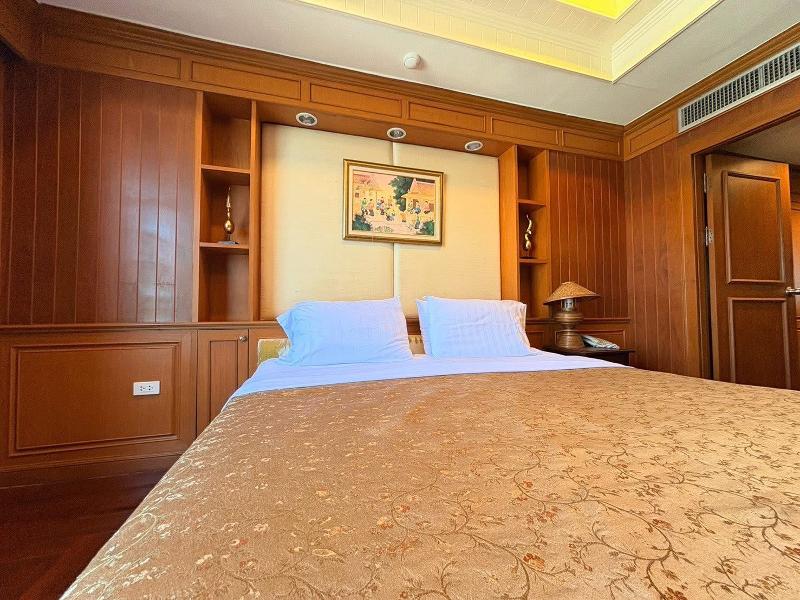 Taksila Hotel image