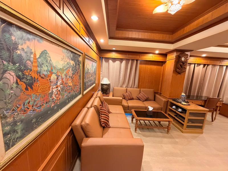 Taksila Hotel image