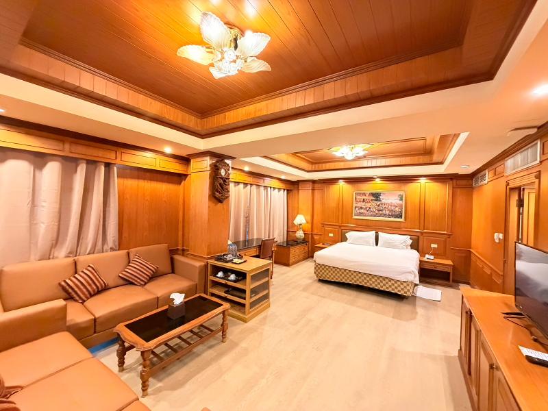 Taksila Hotel image