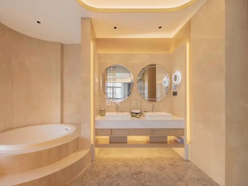Jingdezhen Grand Skylight Hotel image