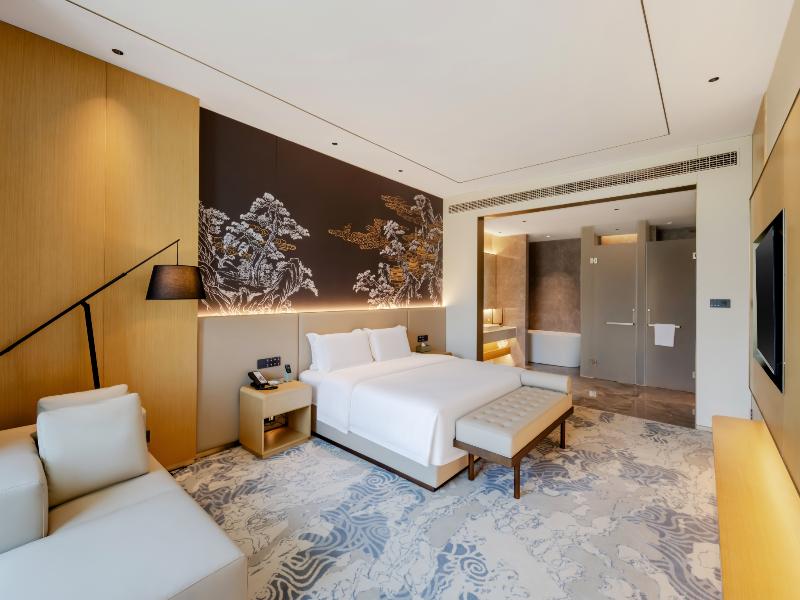 Jingdezhen Grand Skylight Hotel image