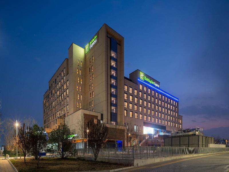 Holiday Inn Express Beijing Tongzhou by IHG image