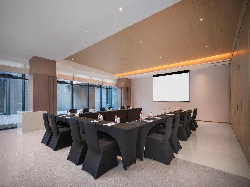 Holiday Inn Express Beijing Tongzhou by IHG image