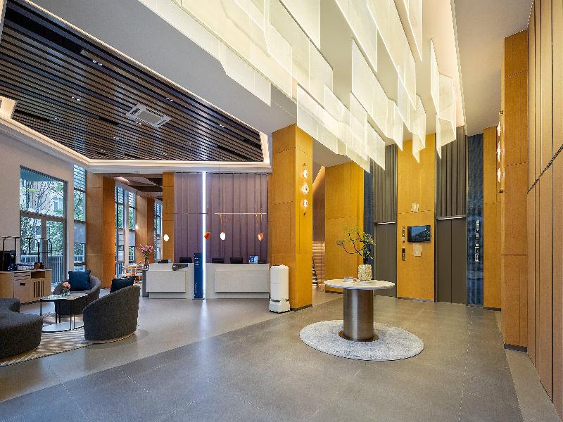 Holiday Inn Express Kunming Horti Expo Garden — exterior view