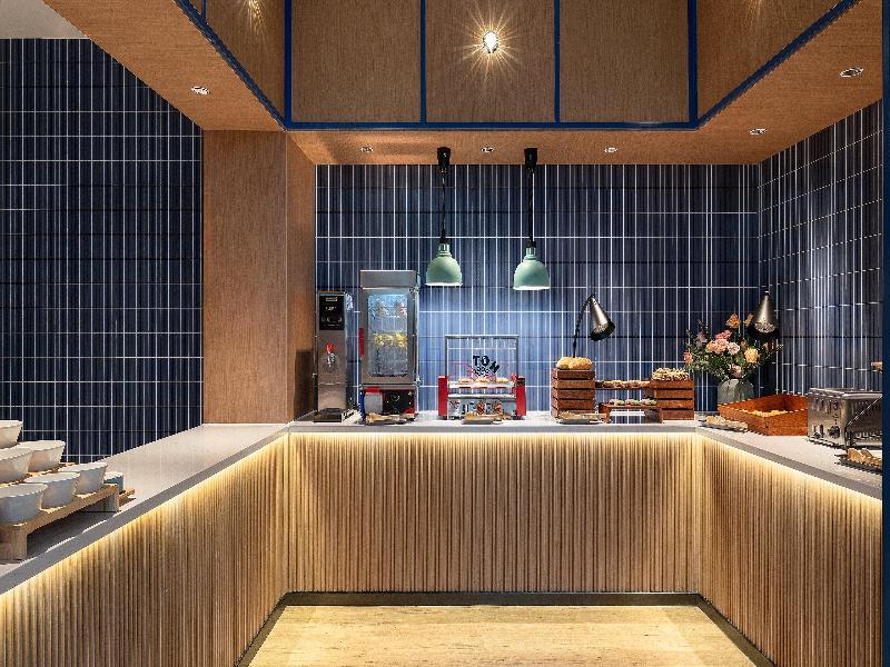 Holiday Inn Express Kunming Horti Expo Garden image