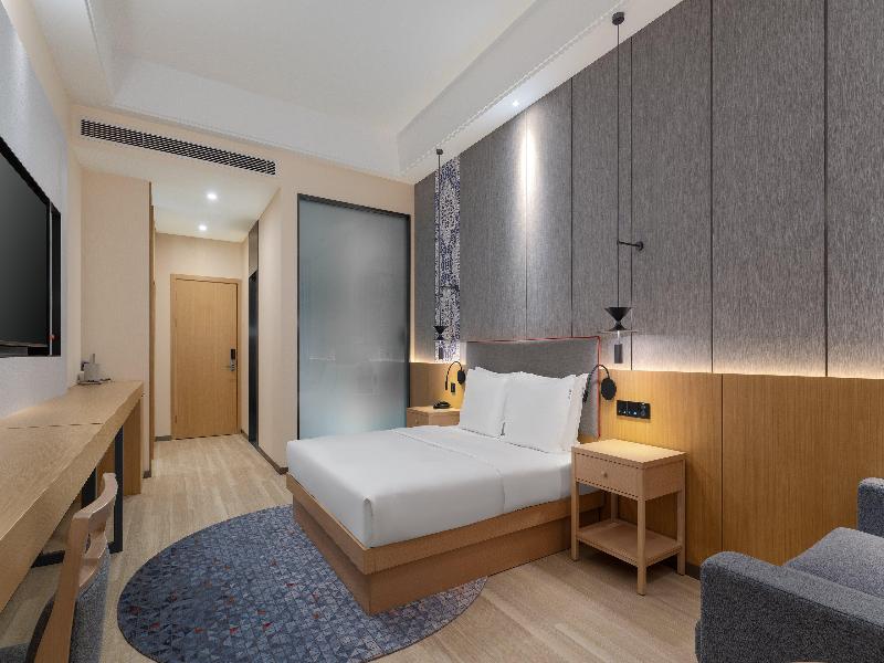 Holiday Inn Express Kunming Horti Expo Garden image
