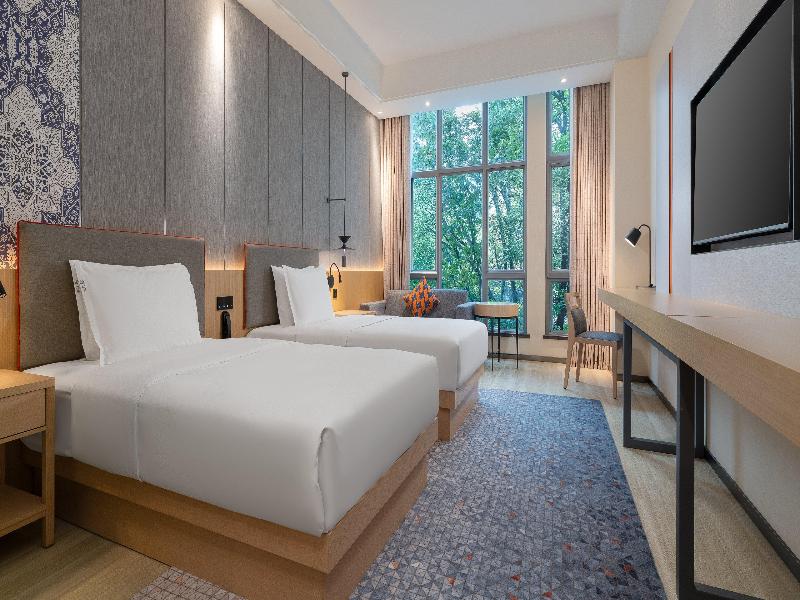 Holiday Inn Express Kunming Horti Expo Garden image