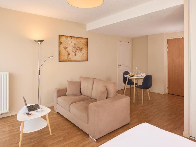 Quality Suites Chalon-sur-saône Gare image