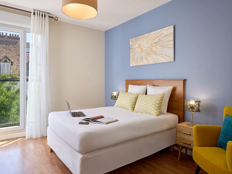 Quality Suites Chalon-sur-saône Gare image