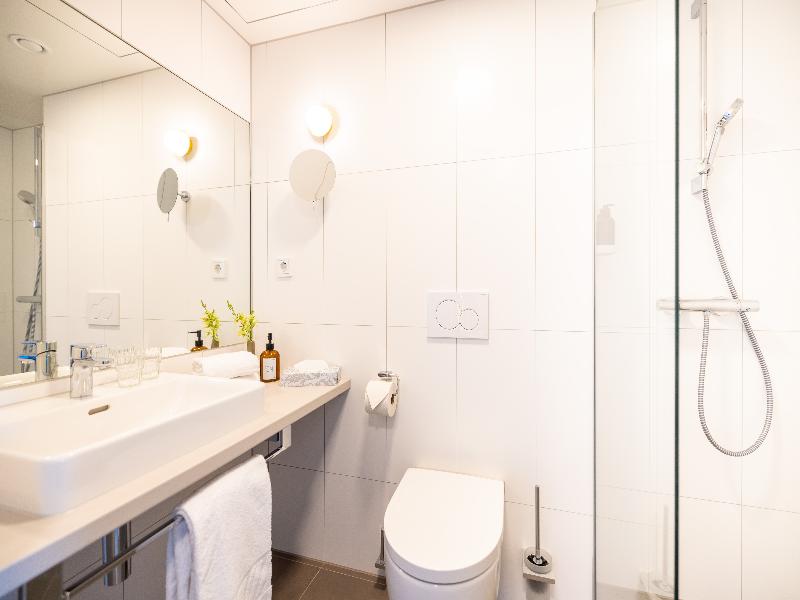 Leonardo Smart Hotel Vienna Airport image